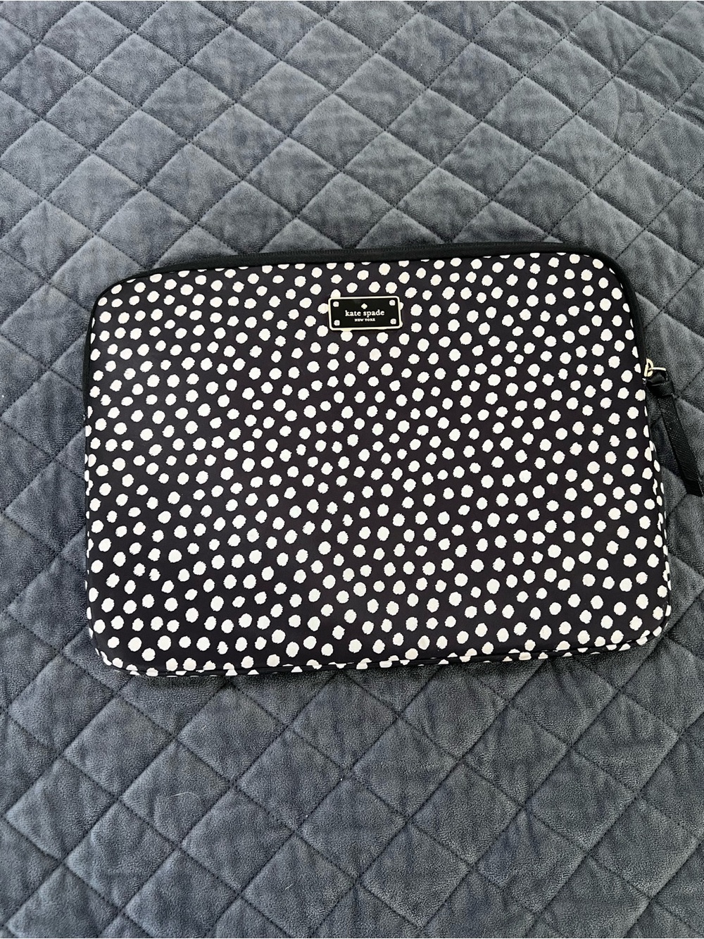 Kate Spade black polka dot laptop case sleeve pouch Case Bag Zip Around